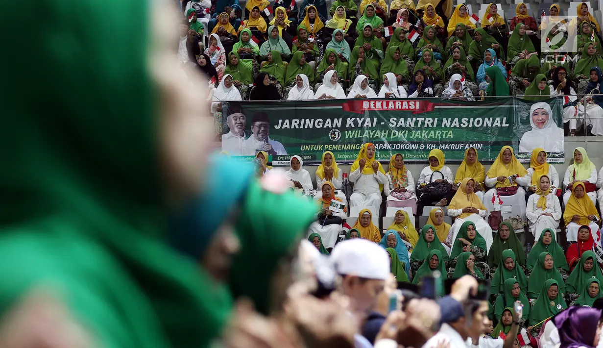 Jaringan Kiai Santri Nasional (JKSN) wilayah DKI Jakarta menggelar deklarasi dukungan untuk pasangan Joko Widodo-Ma'ruf Amin pada Pilpres 2019 di Jakarta, Rabu (19/12). (Liputan6.com/JohanTallo)
