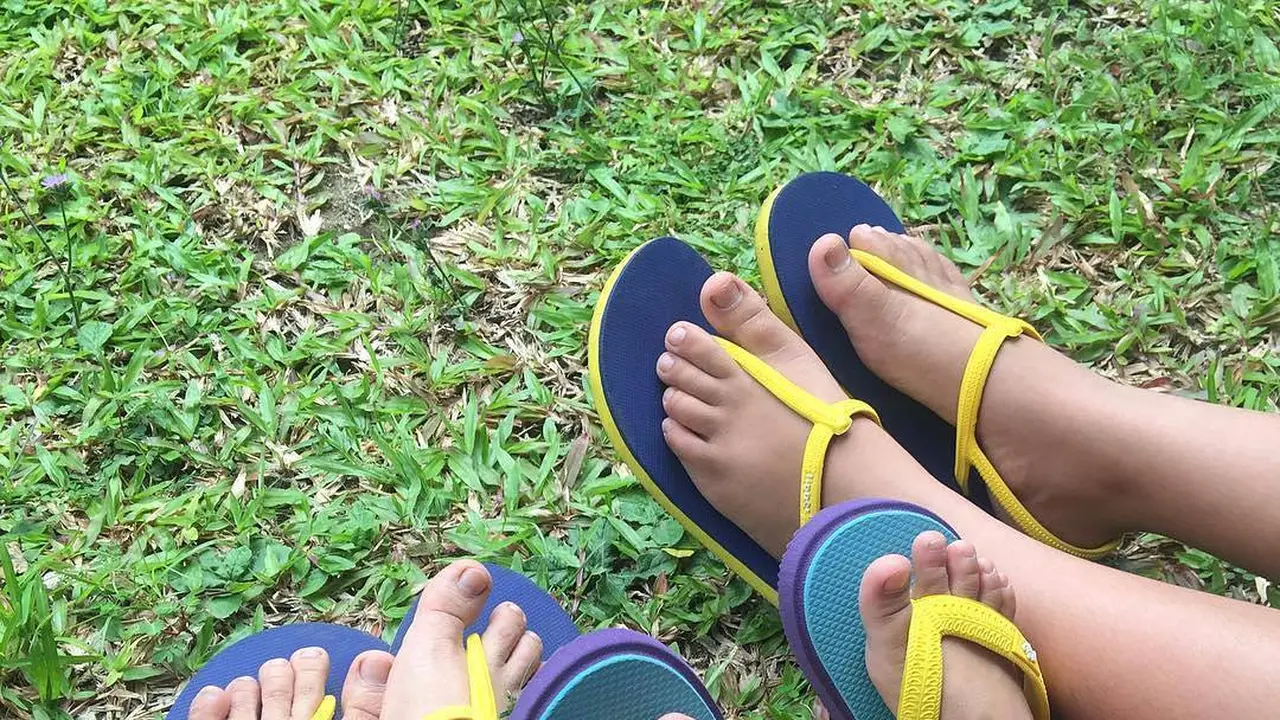 Sandal Jepit