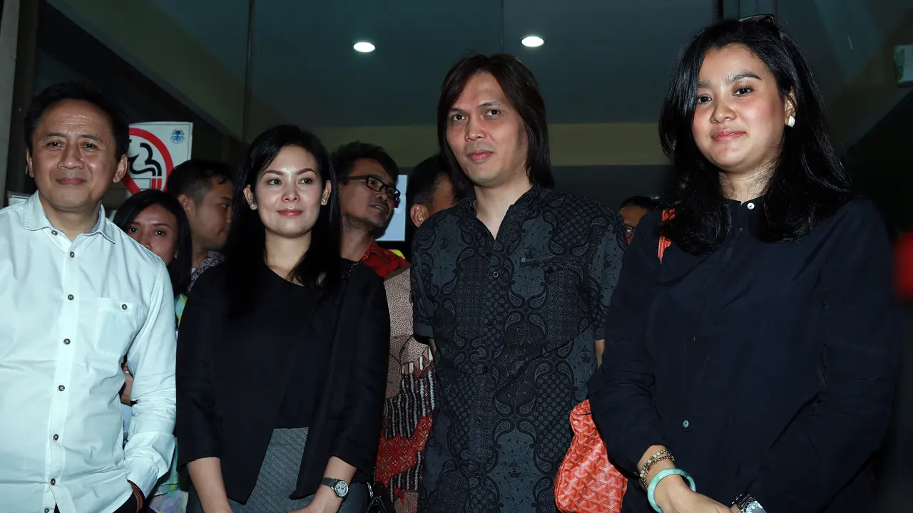 [Bintang] Pengaduan Pembajakan Karya Musik dan Film