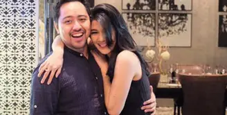 Belum lama ini beredar kabar bahagia. Artis Naysila Mirdad dikabarkan menjalani fitting baju. Anak pasangan artis senior Lidya Kandou dan Jamal Mirdad itu malah bingung mendengarnya. (Instagram/naymirdad)