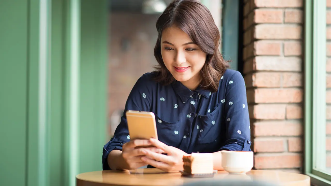 Gaya Hidup Masyarakat Modern, Andalkan Smartphone untuk Segala Transaksi