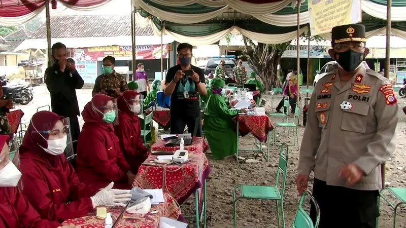 Wakapolda DIY Tinjau Vaksinasi di Semanu Gunungkidul