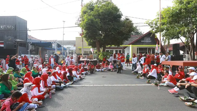 Ipuk Beri Solusi Warga Melalui Program Kanggo Riko