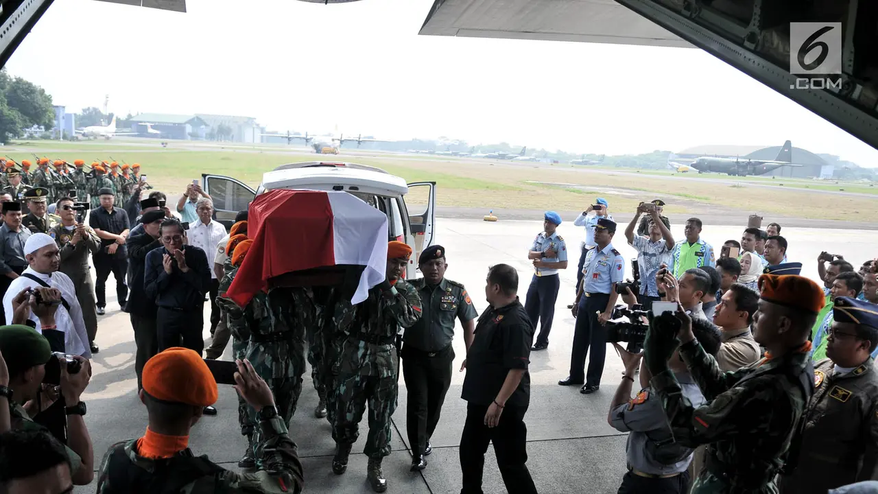 Pelepasan Jenazah George Toisutta dari Lanud Halim Perdanakusuma
