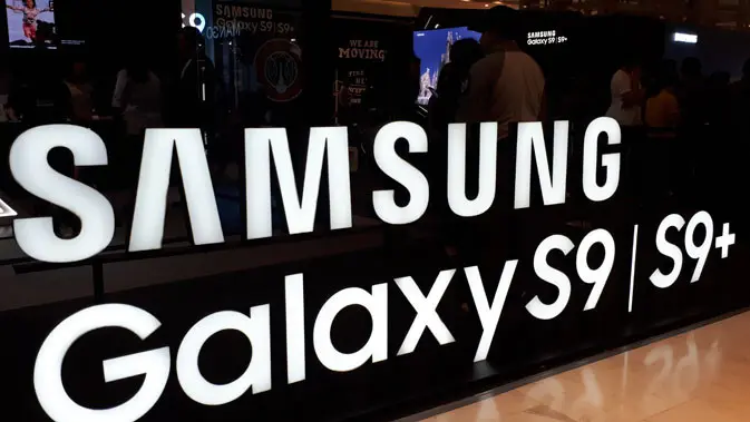 Penjualan perdana Samsung Galaxy S9 dan Galaxy S9 Plus di Central Park. Liputan6.com/ Agustinus Mario Damar