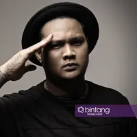 Eksklusif Virgoun (Photographer: Adrian Putra/Bintang.com, Stylist: Indah Wulansari/Bintang.com, Digital Imaging: Muhammad Iqbal Nurfajri/Bintang.com)