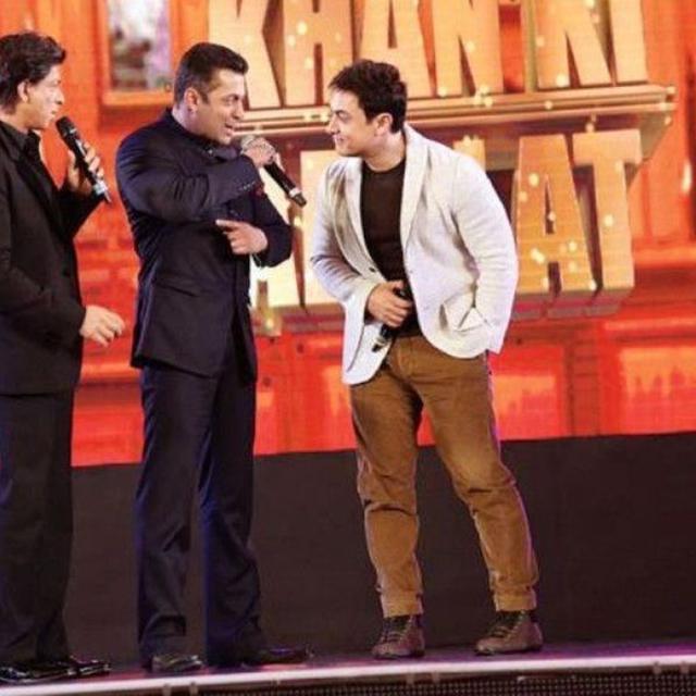 Shahrukh Khan Salman Khan Dan Aamir Khan Main Film Bareng News Entertainment Fimela Com Salman khan is an indian actor, producer and television personality known for his work in hindi films. shahrukh khan salman khan dan aamir