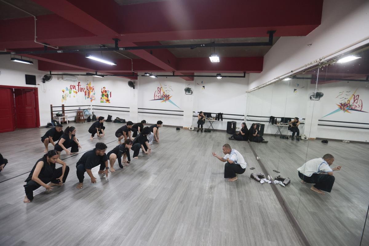 Berkarya untuk Negeri Lewat Seni Pertunjukan