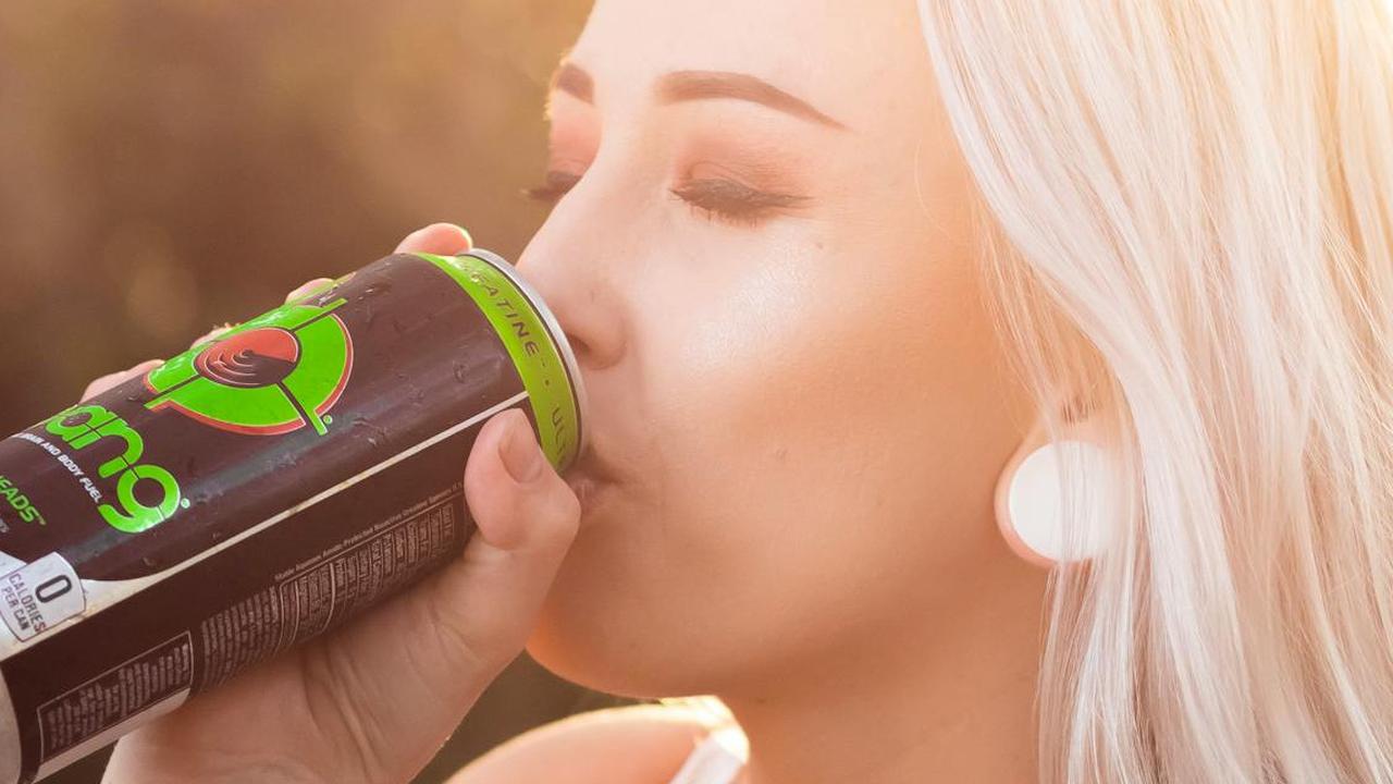 Risiko Kesehatan Mental Akibat Konsumsi Minuman Berenergi yang Perlu Diwaspadai