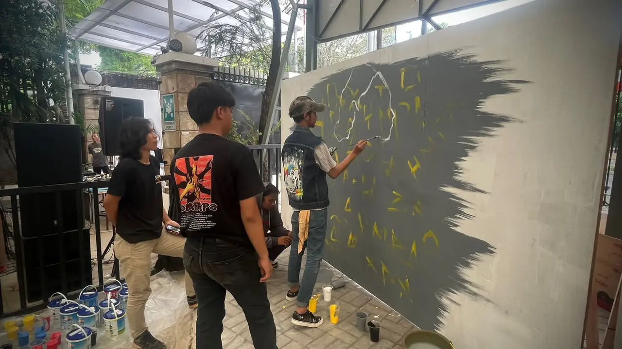 Tim Relawan Ganjar Gelar Kompetisi Mural