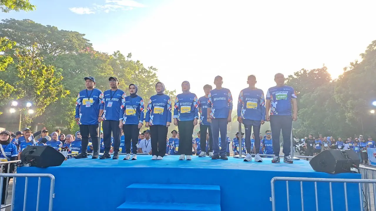 Wamensos Agus Jabo Priyono secara resmi membuka Event Maraton Solidaritas untuk Sumatra. (Liputan6.com/Winda Nelfira)