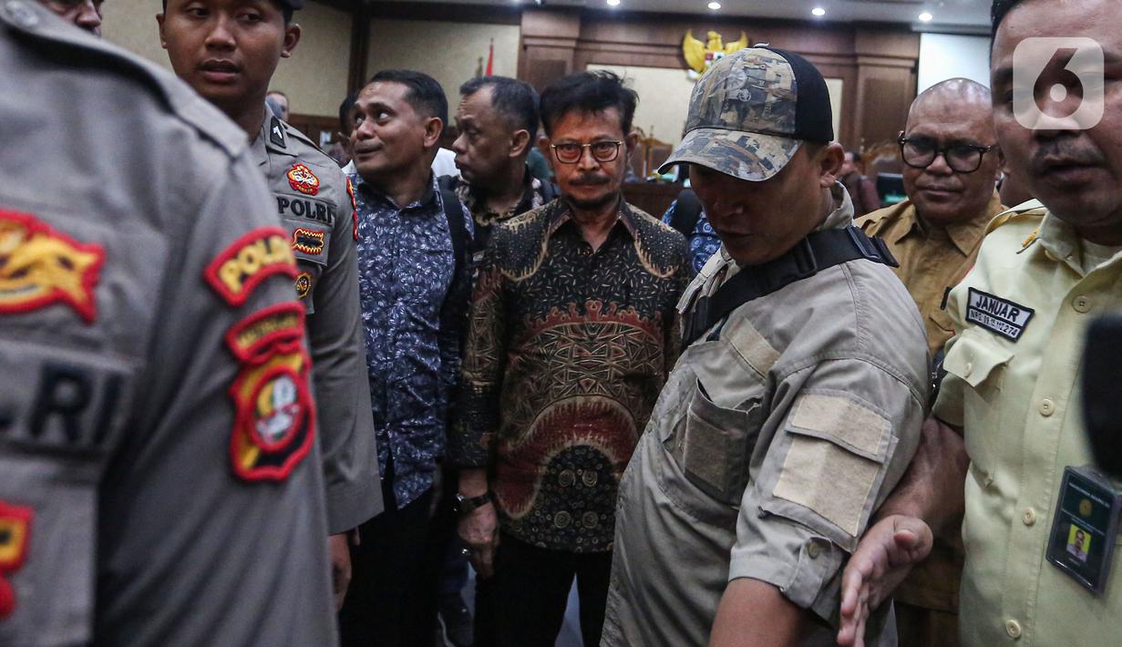 Syahrul Yasin Limpo juga dihukum untuk membayar uang pengganti sebesar Rp 14.147.144.786 ditambah 30.000 Dolar AS. (Liputan6.com/Angga Yuniar)