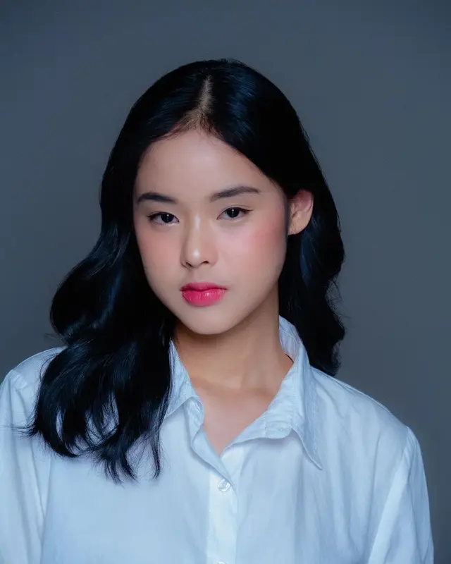 Ingat adik Milea di Dilan 1990? Kini vakum jadi artis pilih fokus kuliah di ITB, ini 6 potretnya