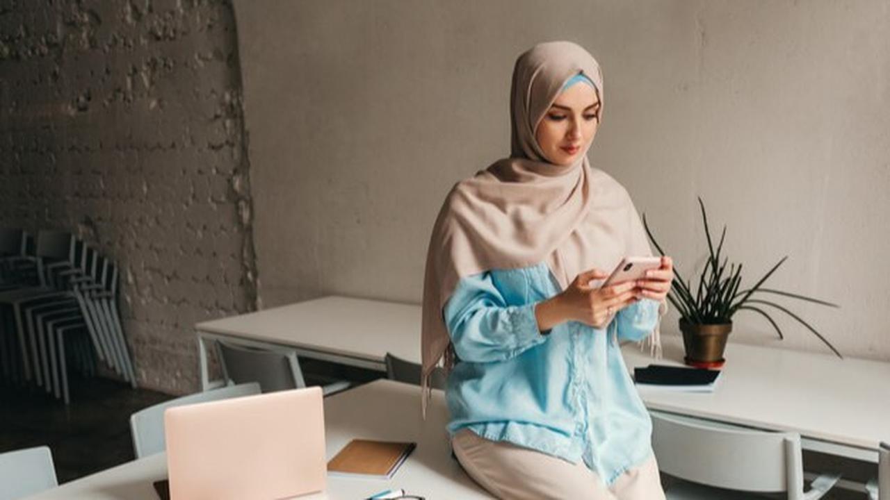 Ilustrasi Hijab Modern