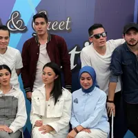 Aryani Fitriana bersama Donny Michael di meet and greet sinetron Orang Ketiga. (Deki Prayoga/Bintang.com)
