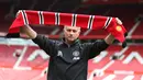 Manchester United memperkenalkan pelatih baru yaitu Jose Mourinho kepada media di Stadion Old Trafford, Manchester, (05/7/2016). (EPA/Nigel Roddis)