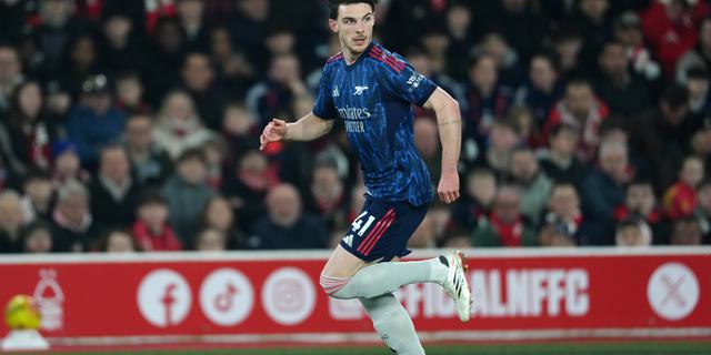 Declan Rice Dipuji Paling Komplet, tapi Masih Ada Tembok Gerrard dan Lampard