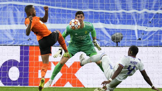 Foto: Real Madrid dan Inter Milan Tempati Posisi 1 dan 2 Grup D usai Petik Kemenangan dalam Lanjutan Liga Champions 2021 / 2022