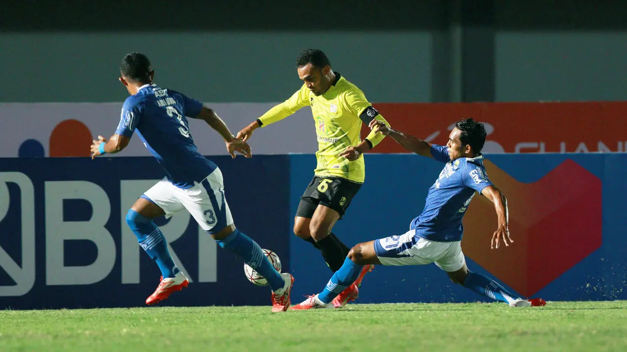 BRI Liga 1 - Persib Bandung Vs Barito Putera