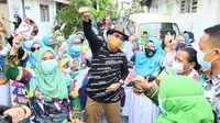 Tergiur Program Inkubasi UMKM, Emak-emak Gubeng Kawal Cak Machfud-Mujiaman