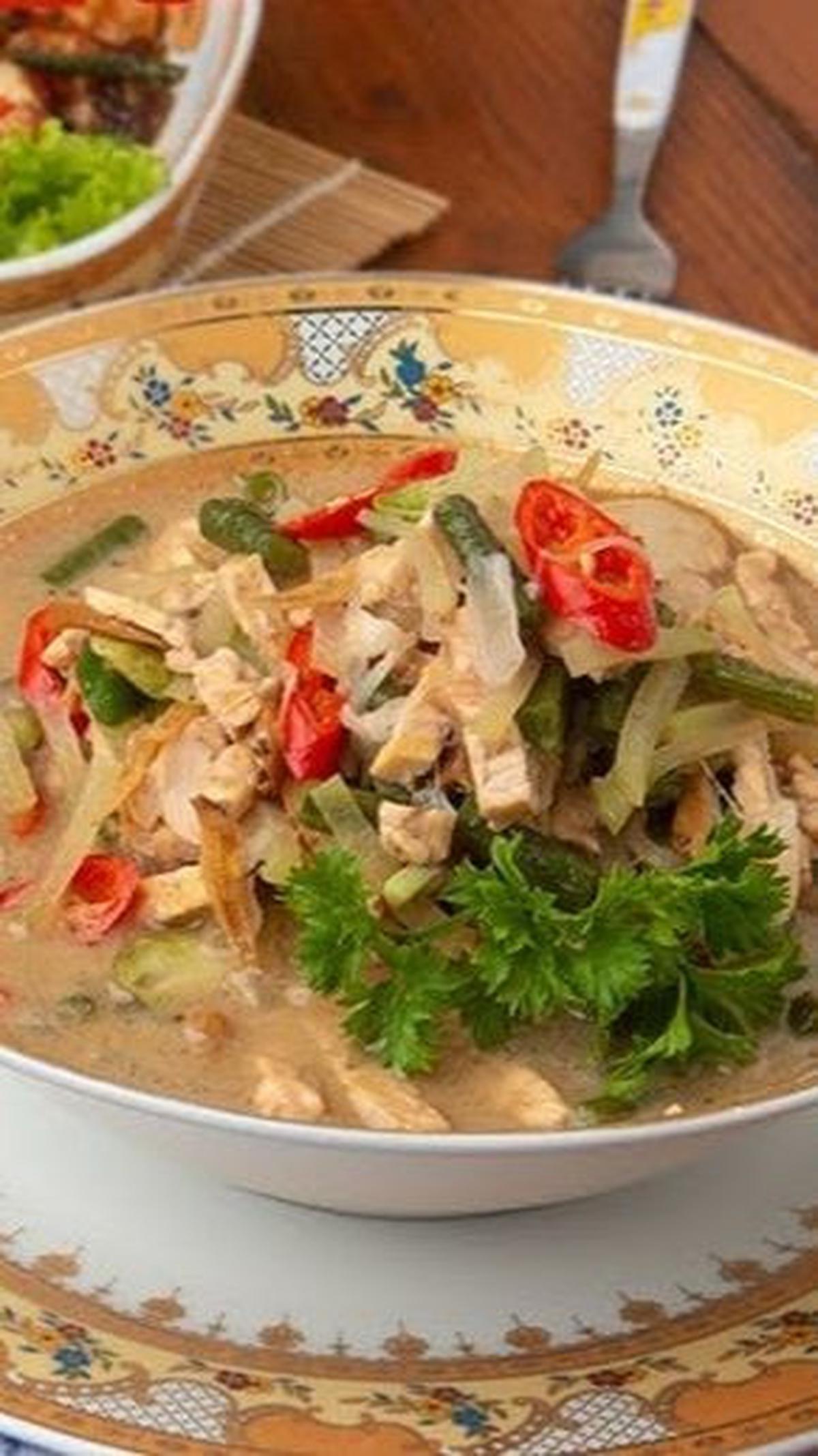 1. Lodeh Tempe Ndeso