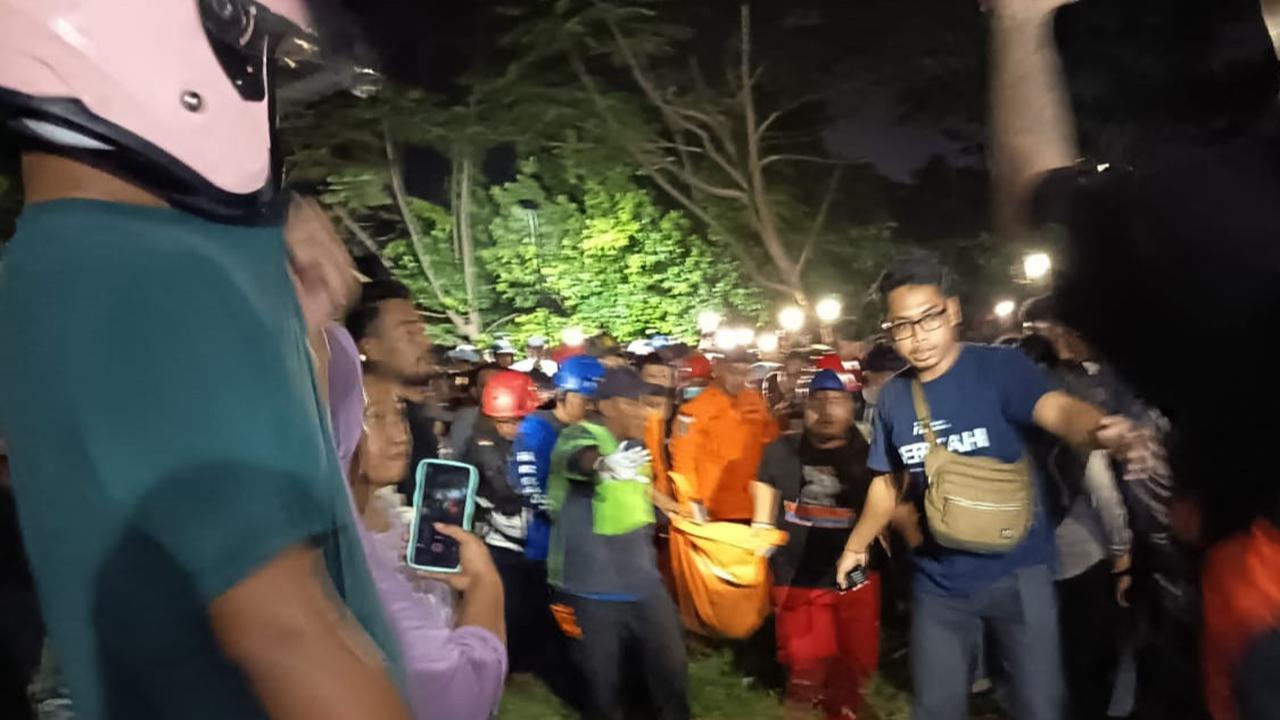 pencarian jenazah mahasiswa unm