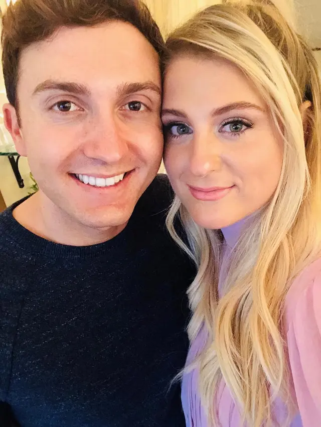 Umumkan Hamil Anak Pertama, Ini 6 Potret Mesra Meghan Trainor dan Suami
