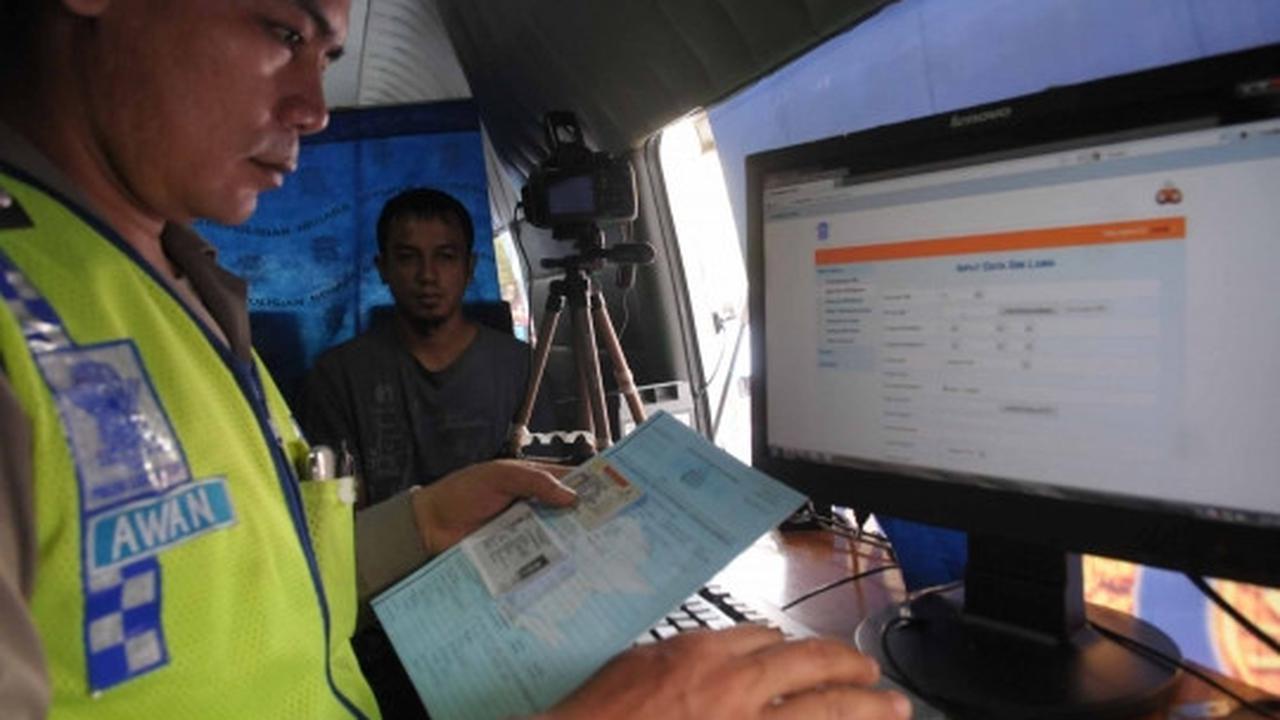 Mudahnya perpanjang SIM via online