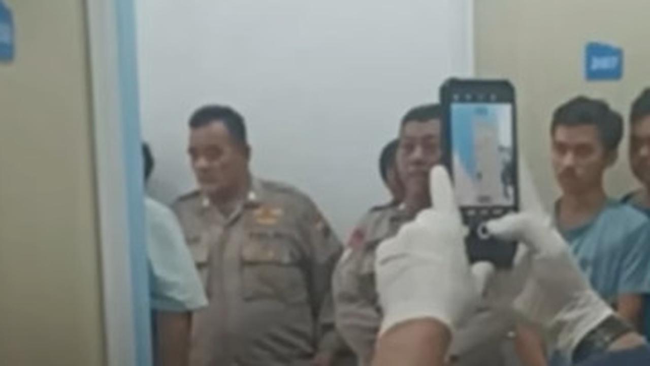 Kamar hotel tempat ditemukannya jenazah Dosen Untag Semarang. (SCTV)