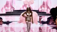 Rahasia Kecantikan Model Victoria's Secret: Makan Sarden Kalengan