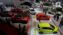 Beragam jenis dan merek mobil akan diluncurkan di ajang IIMS 2024. (Liputan6.com/Herman Zakharia)