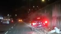 Mobil Toyota Fortuner berpelat dinas Kementerian Pertahanan (Kemhan) terlibat kecelakaan di Jalan TB Simatupang, Jakarta Selatan. (Tangkapan layar)
