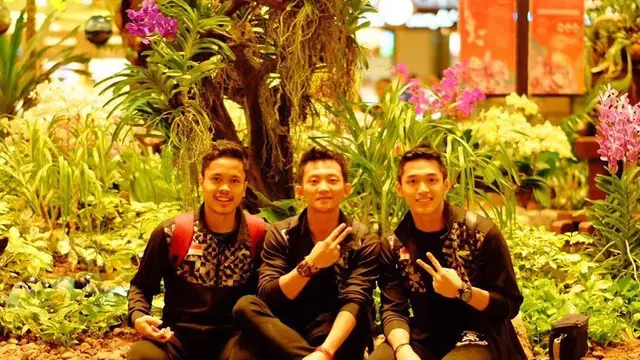 Anthony Sinisuka Ginting dan Jonatan Christie