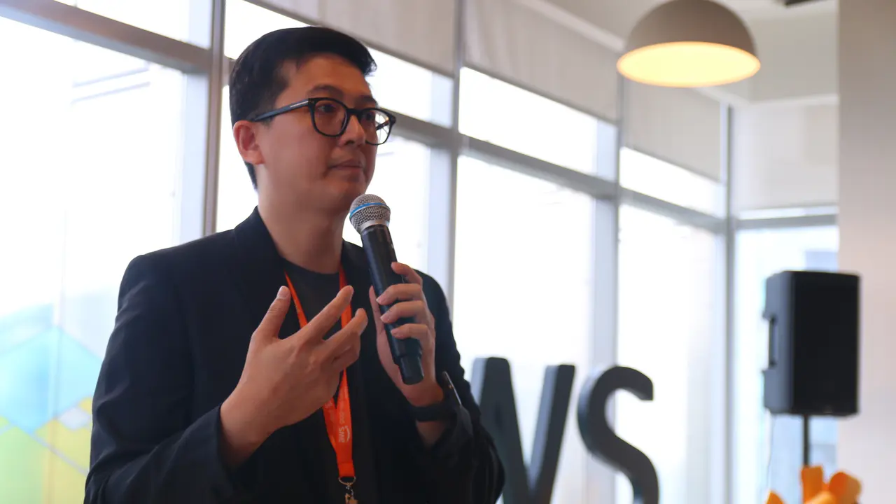 Gunawan Susanto, Country Leader PT Amazon Web Service Indonesia