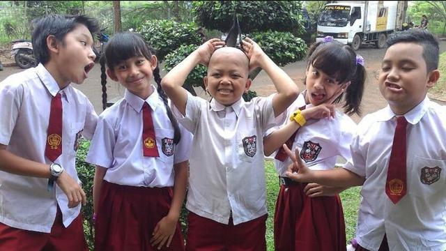 Megi Irawan Pemeran Ucil