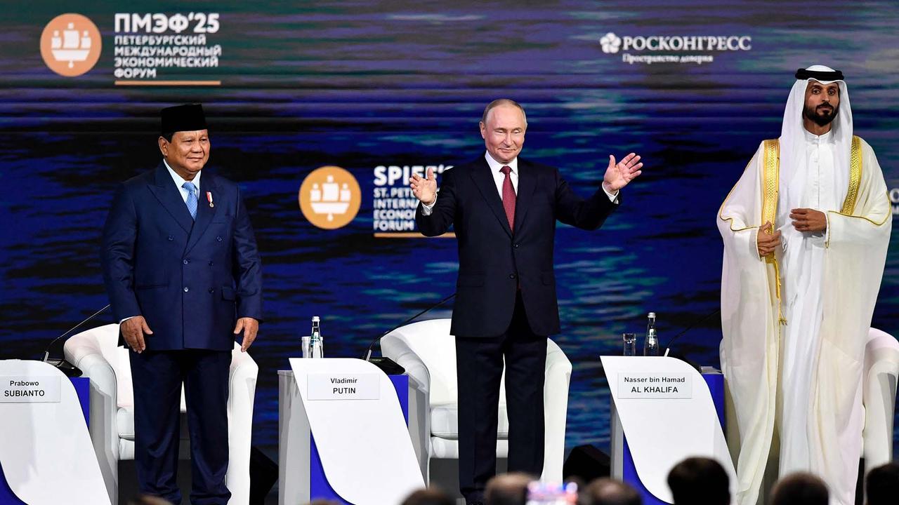 FOTO: Presiden Prabowo  Bersama Presiden Putin  Hadiri St. Petersburg International Economic Forum (SPIEF)