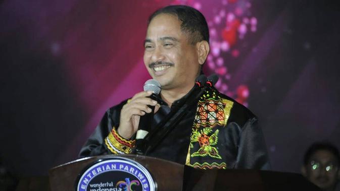 Menteri Pariwisata (Menpar) Arief Yahya mengajak masyarakat datang ke Konser Musik Perbatasan Malaka 2019 dan menikmati kuliner Pisang Luan Sambal Tomat.