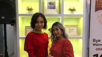 Heidiana Tjahjadi bersama  dr. Elia Gunawan