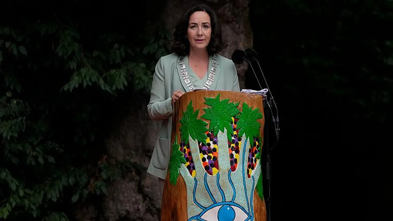 Walikota Amsterdam Femke Halsema pada Kamis (1/7) meminta maaf atas keterlibatan kotanya dalam perdagangan budak global pada masa kolonialisme di masa lalu ( AP Photo/Peter Dejong)