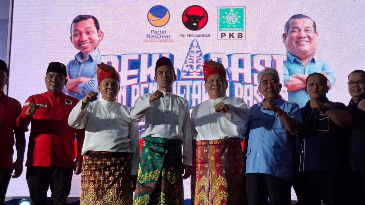 Didukung Ustaz Abdul Somad, Paslon Pilkada Riau Abdul Wahid-SF Hariyanto Daftar ke KPU