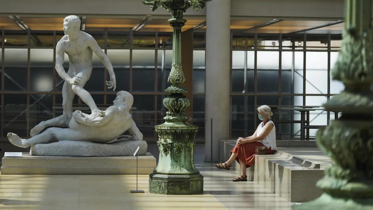 FOTO: Metropolitan Museum of Art Fifth Avenue Kembali Dibuka