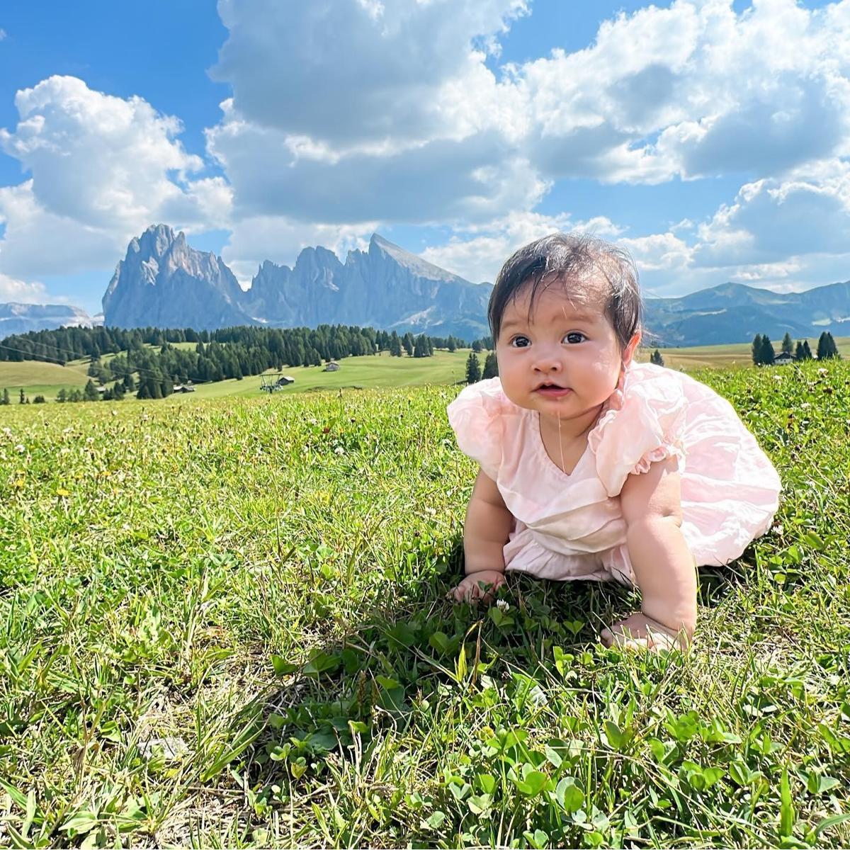 Potret Baby Launa di Italia