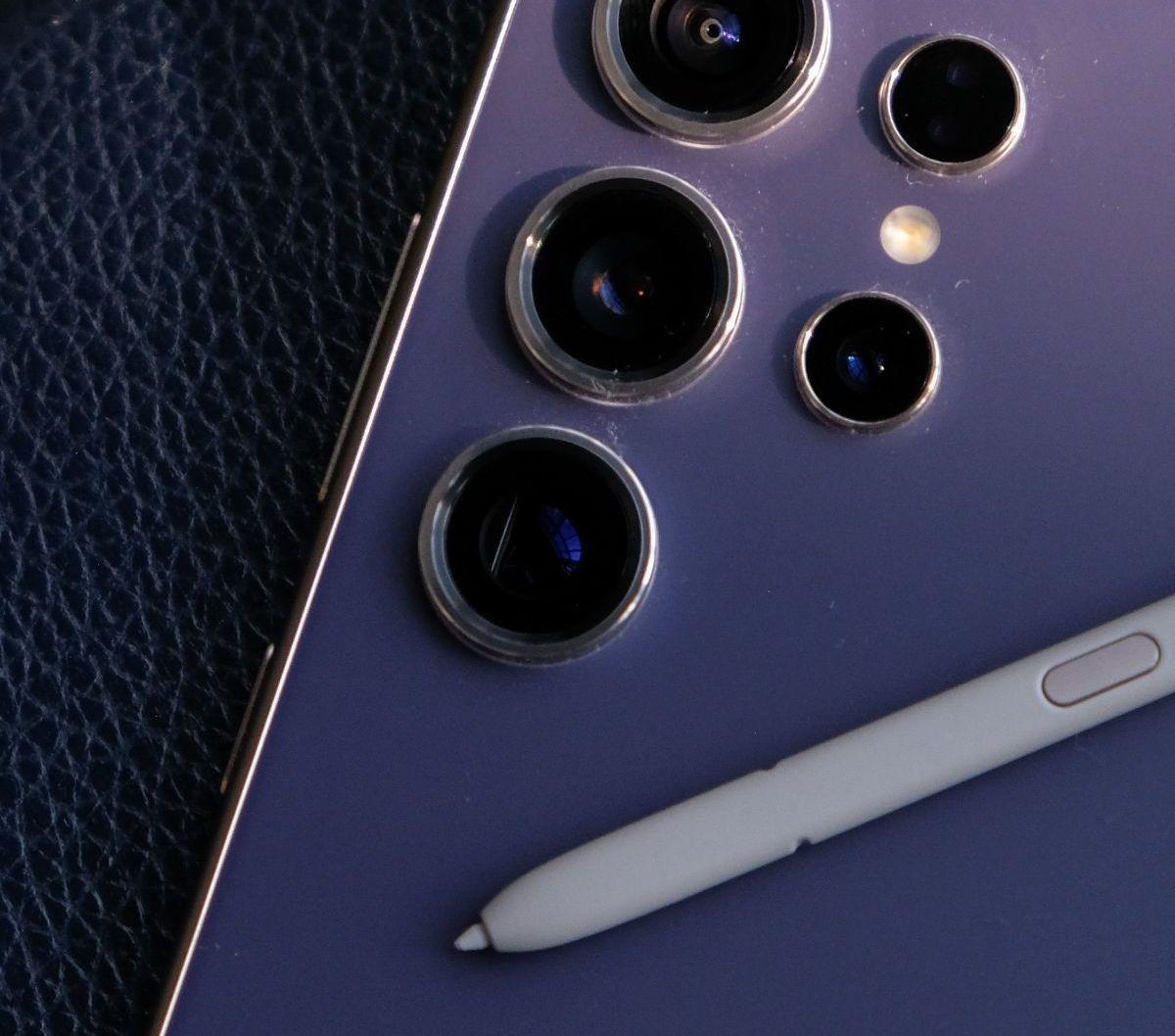 Selain itu&nbsp;gadget&nbsp;juga masih menjadi salah satu pengeluaran terbesar selama momen Ramadan, di mana pelajar merupakan segmen yang paling membutuhkan&nbsp;gadget&nbsp;baru dengan 56%, kemudian di ikuti oleh pekerja dan wiraswasta.&nbsp;