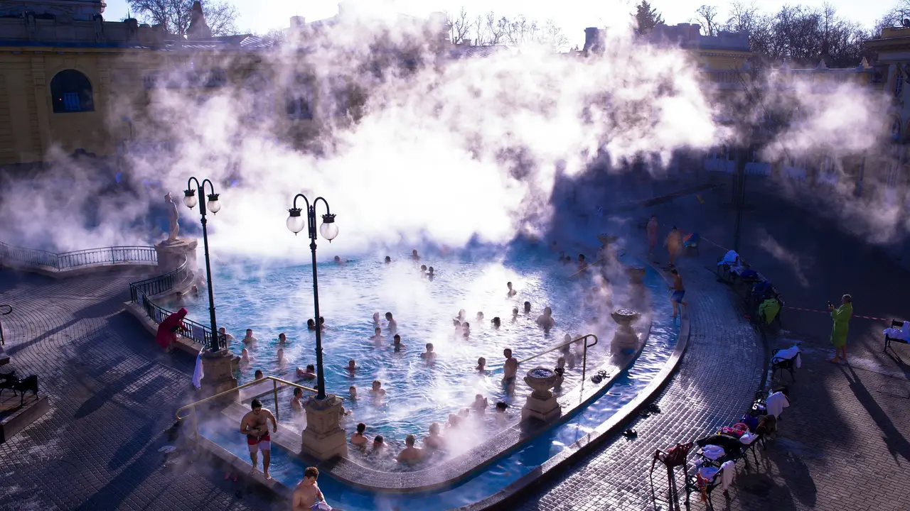 20170107-Berenang di Kolam Renang Szechenyi-Hongaria