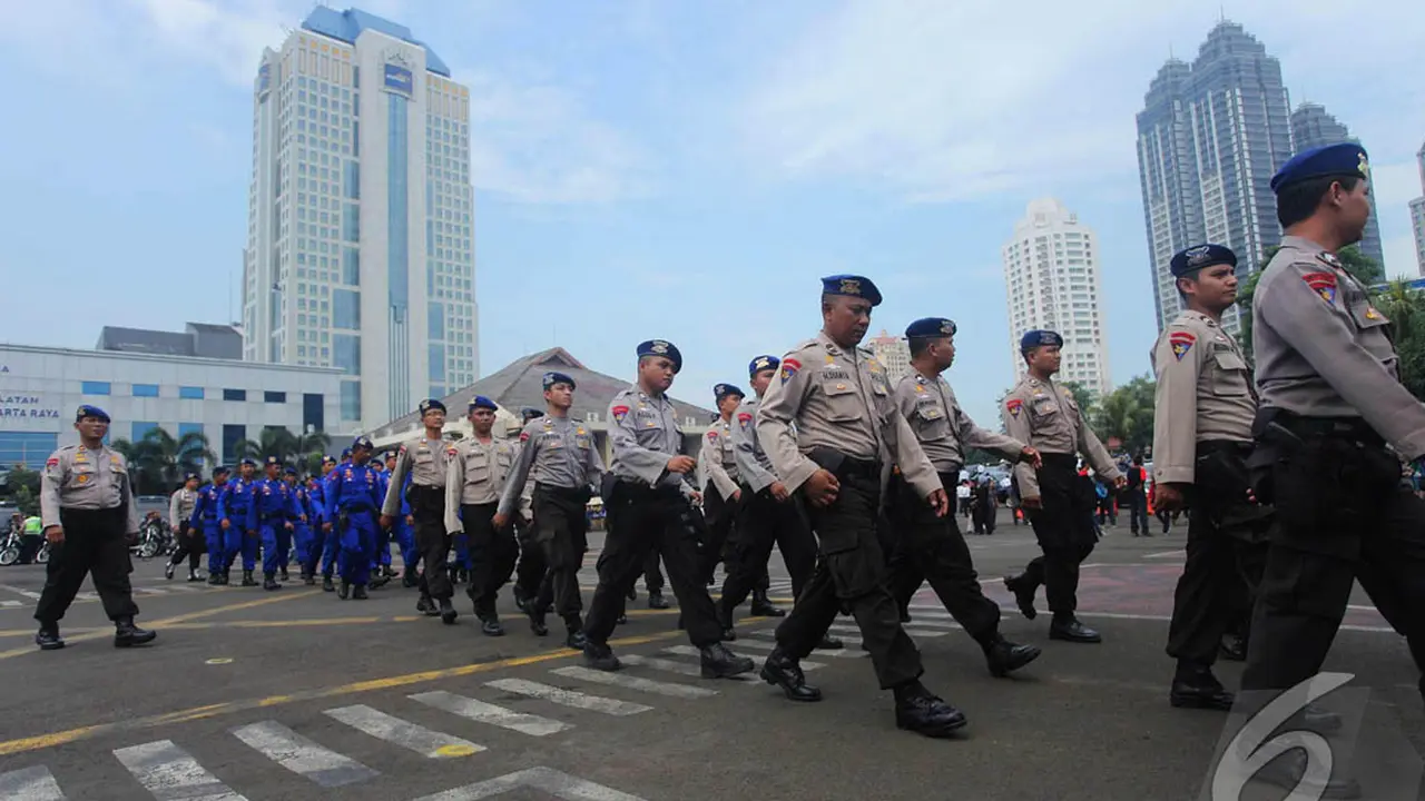 Ratusan Ribu Polisi Siap Amankan Pemudik
