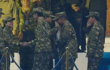 Sambil Tersenyum Manis, Puan Anak Megawati PDIP Bertemu dan Salaman dengan Jokowi saat Parade Senja di Akmil