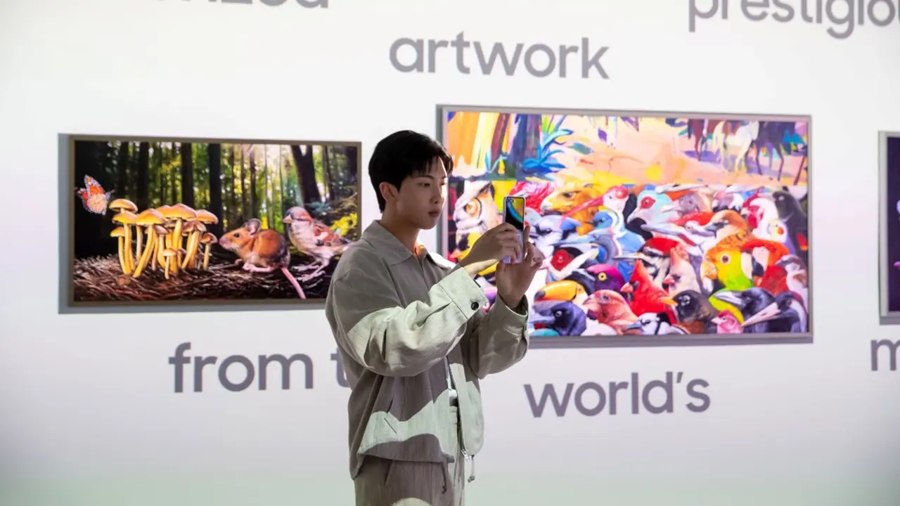 RM BTS ditunjuk jadi ambassador Samsung Art TV