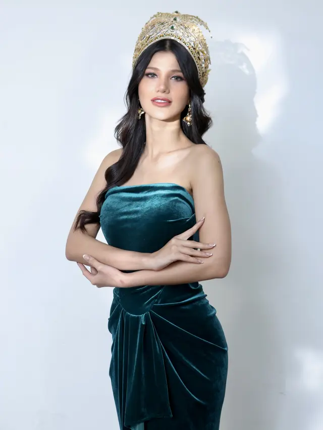 Miss Mega Bintang Indonesia Ritassya Wellgreat Waynands. [Foto: Daniel Kampua/Fimela]