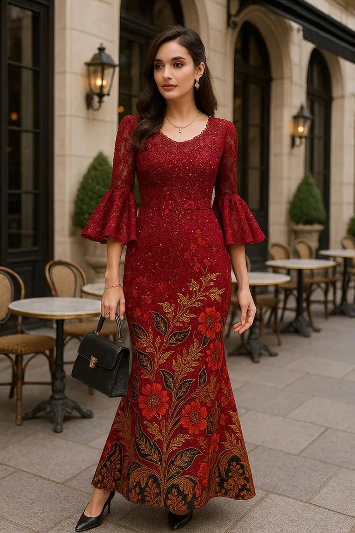 7 Pilihan Long Dress Batik Brokat Lengan Trompet, Mewah &amp; Unik untuk Acara Formal 2025