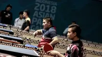 Para atlet tenis meja dari seluruh negara saat bertanding di ajang Asian Para Games di Ecovention Ancol Jakarta Utara. (INAPGOC/TJP Images/Fernando Randy)